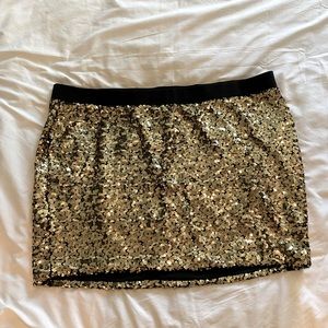 Gold sequin skirt torrid 5x